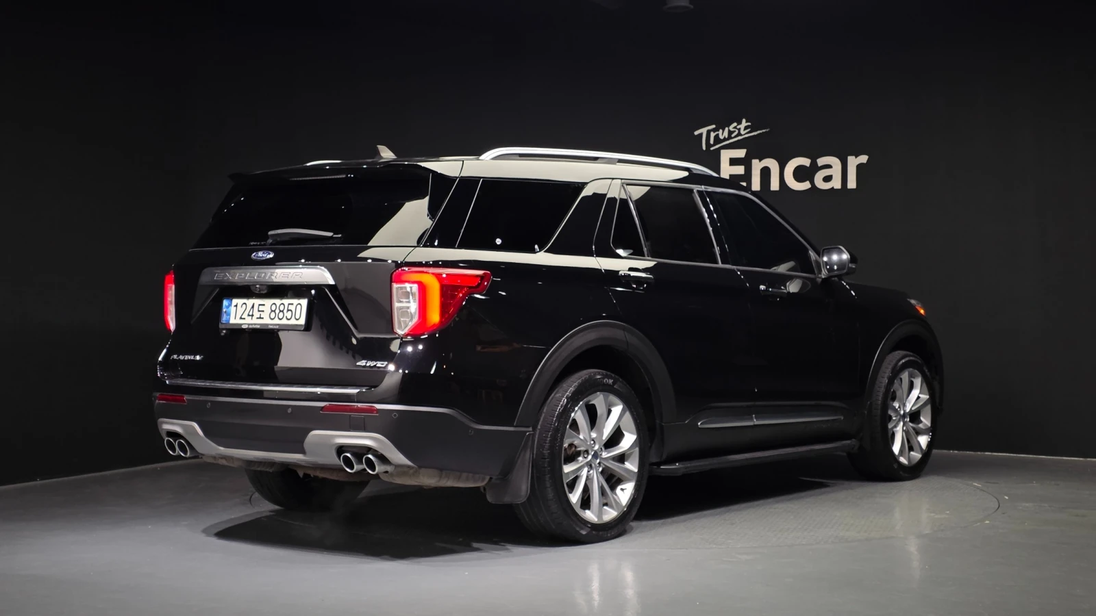 Ford Explorer 3.0 PLATINUM 4WD * FULL MAX, снимка 3 - Автомобили и джипове - 56163650