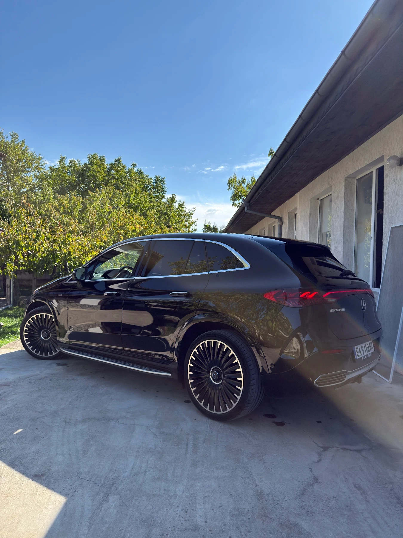 Mercedes-Benz EQE AMG 53 SUV 4MATIC+ , снимка 2 - Автомобили и джипове - 56254785