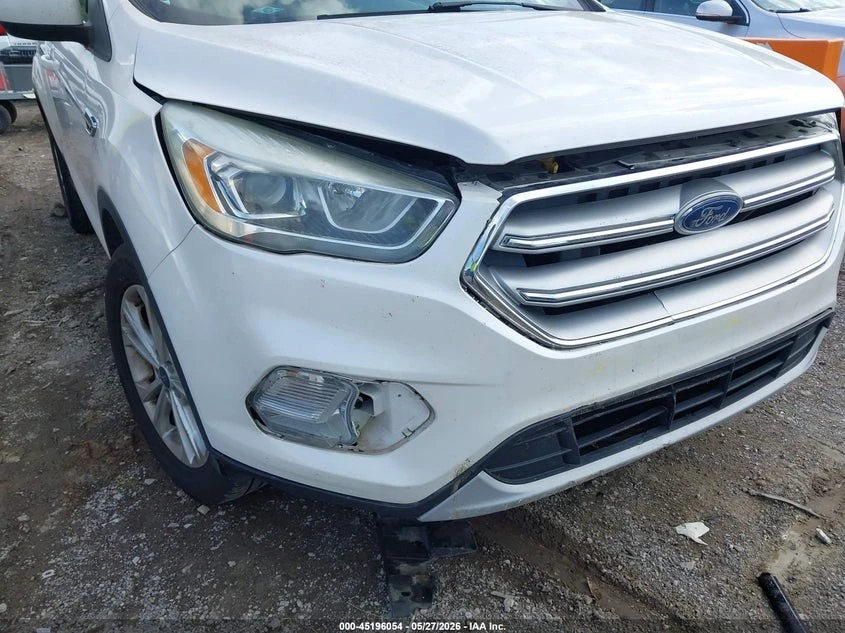 Ford Escape, снимка 2 - Автомобили и джипове - 56596471