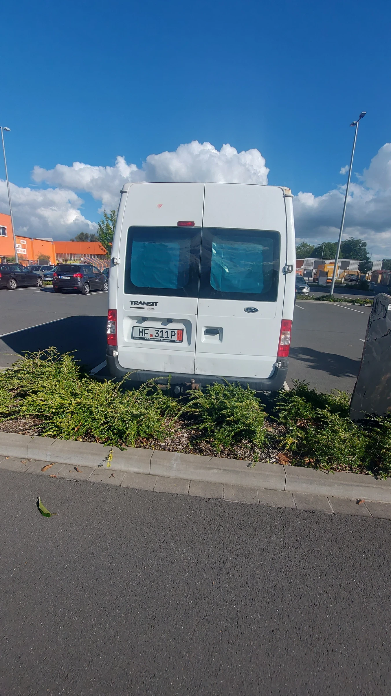 Ford Transit 2.2   100 коня  - изображение 5