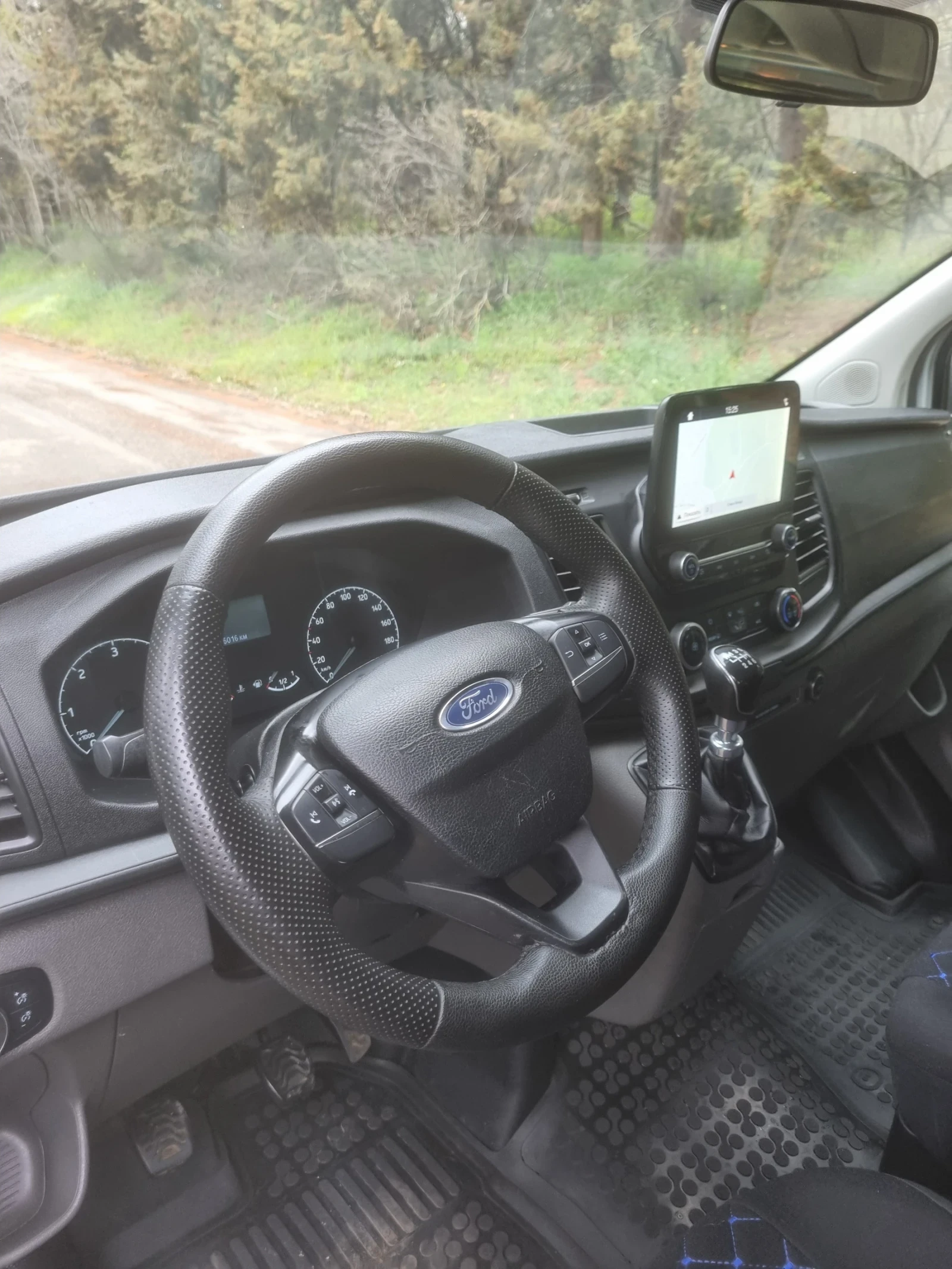 Ford Transit Custom, снимка 4 - Бусове и автобуси - 56483915