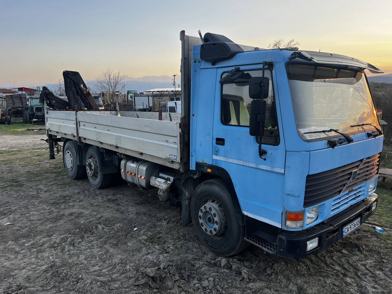 Volvo F10, снимка 10 - Камиони - 53851570