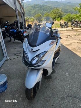 ����� �� �������� �� Yamaha Majesty 2012 godina 400cc