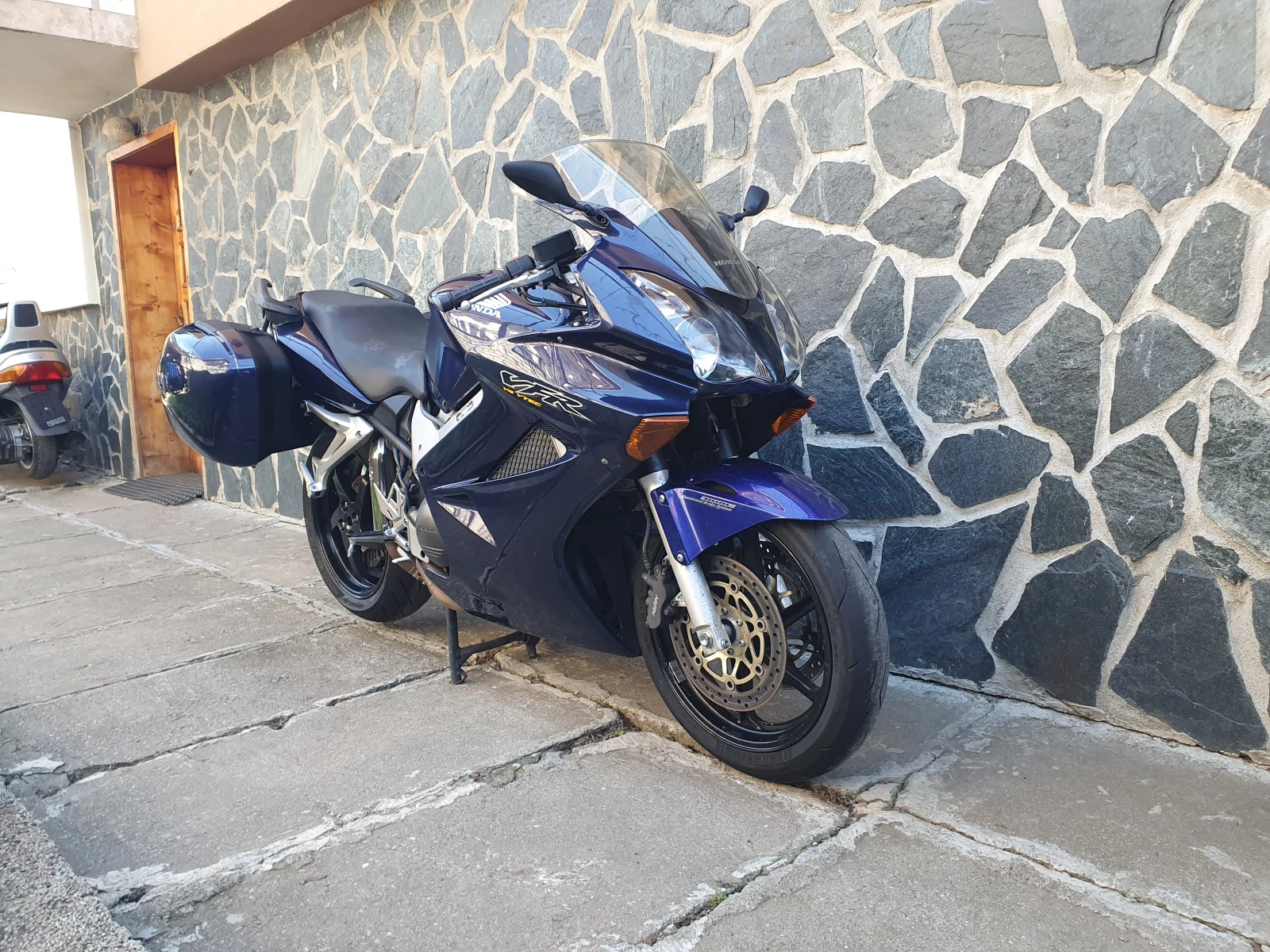 Honda Vfr 800i 2-������ | Mobile.bg � ����������� 7