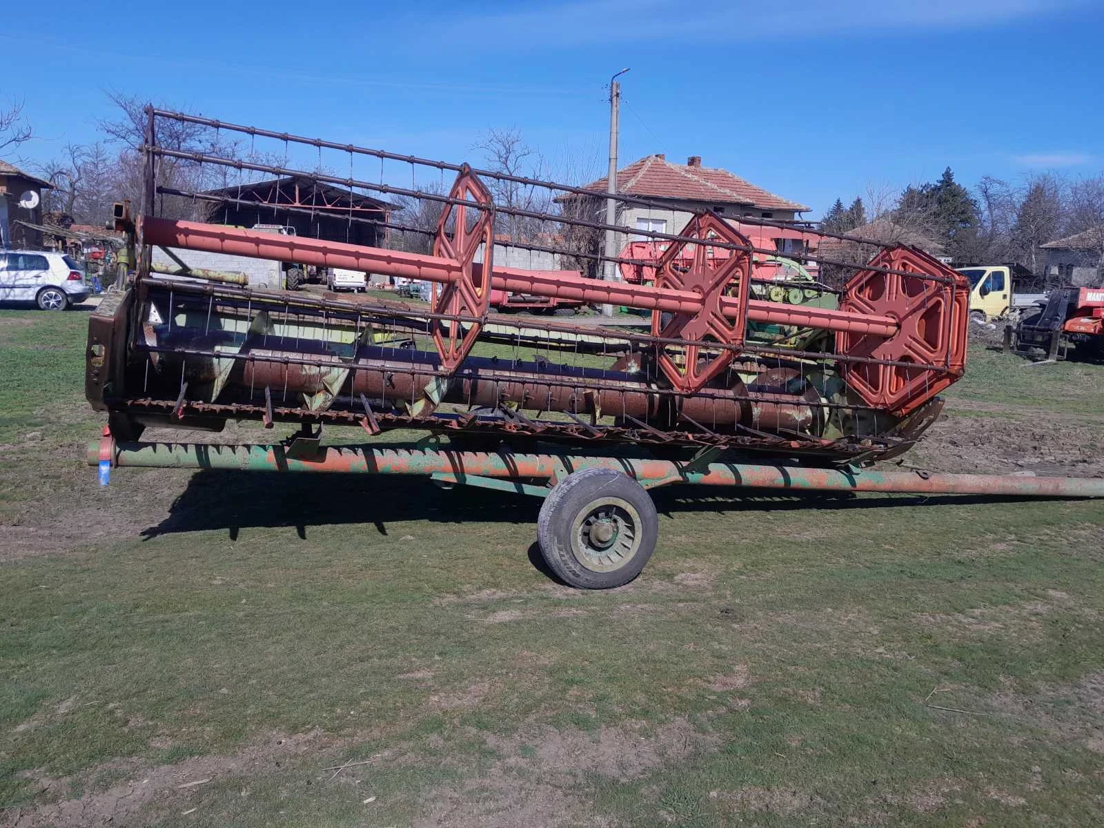 Комбайн Claas Dominator 98 SL, снимка 5 - Селскостопанска техника - 53773218