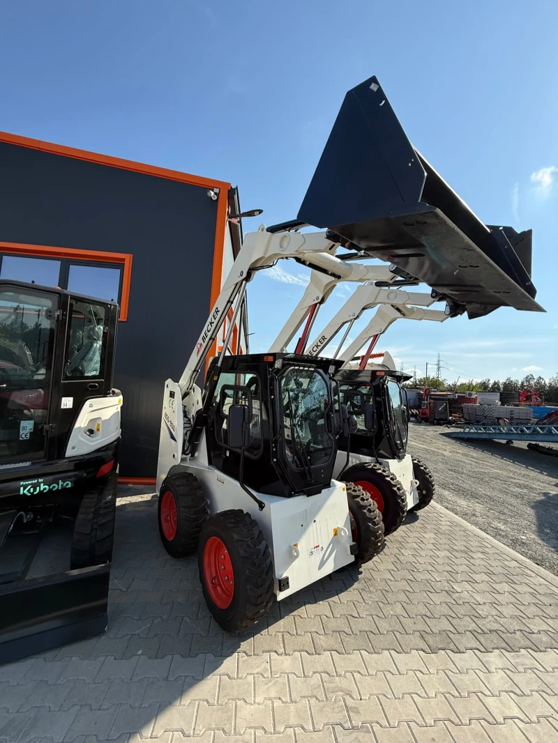 Мини челни товарачи Kubota BSS-900, снимка 5 - Индустриална техника - 51860473