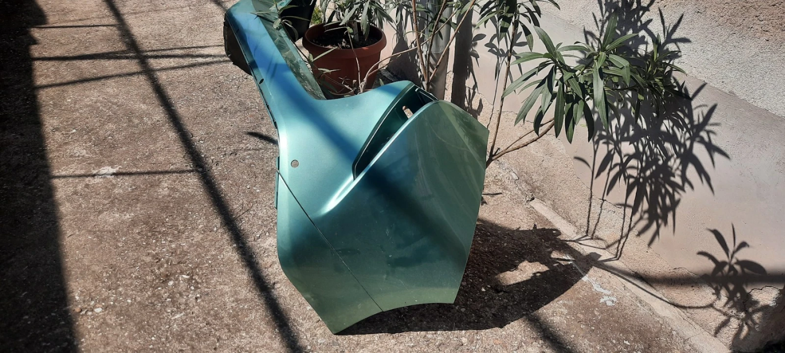   4      | Mobile.bg   3