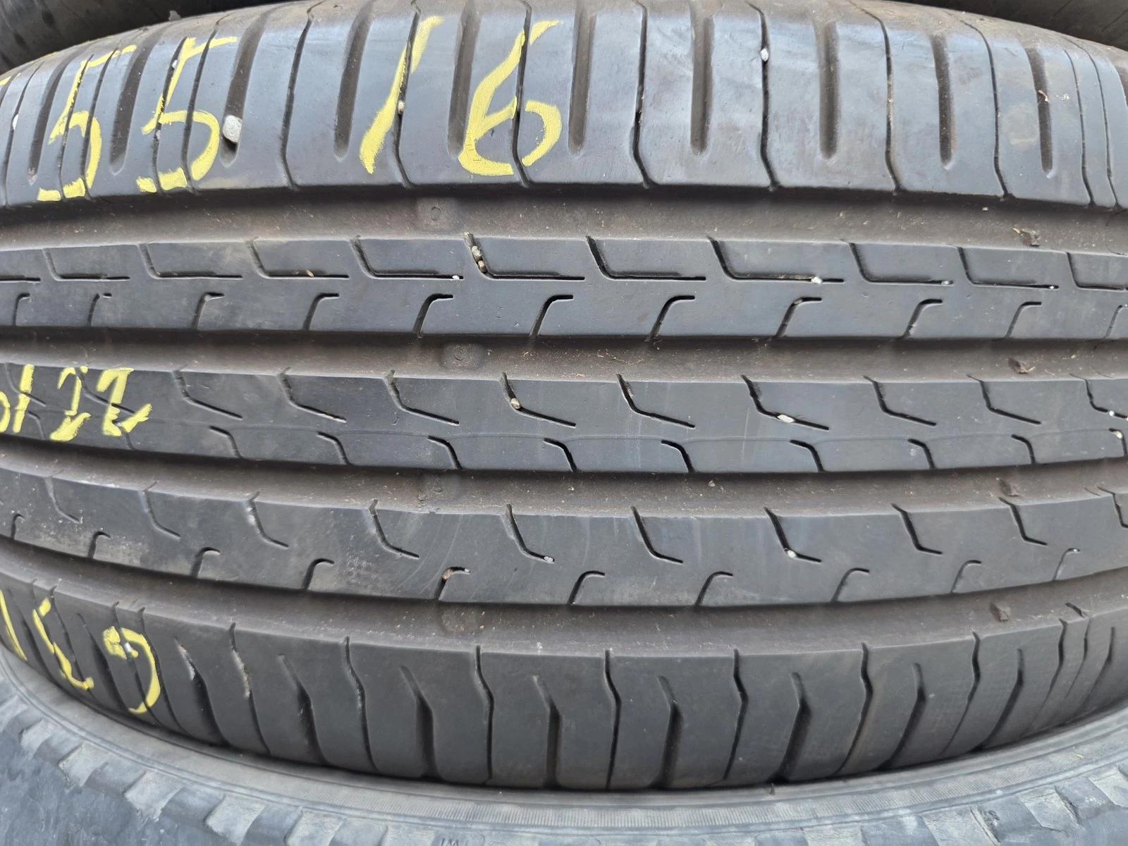 Гуми Летни 205/55R16, снимка 2 - Гуми и джанти - 56664413
