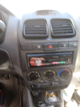 Hyundai Accent, снимка 6