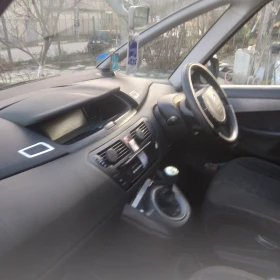 Citroen C4 Picasso 1.6 hdi, снимка 12