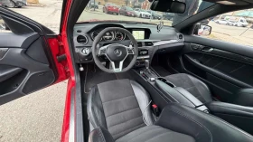 Mercedes-Benz C 63 AMG CARFAX /Кожа/Нави/Подгрев/Панорама/ - 22900 € / 44788.51 лв. - 27341298 9