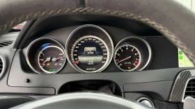 Mercedes-Benz C 63 AMG CARFAX /Кожа/Нави/Подгрев/Панорама/ - 22900 € / 44788.51 лв. - 27341298 8