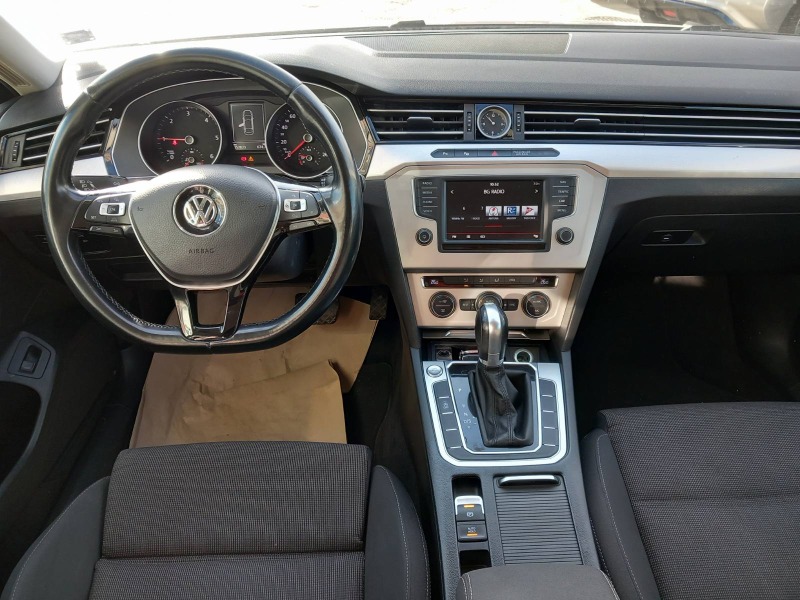 VW Passat 2.0 TDI + NAVI, снимка 10 - Автомобили и джипове - 43815758