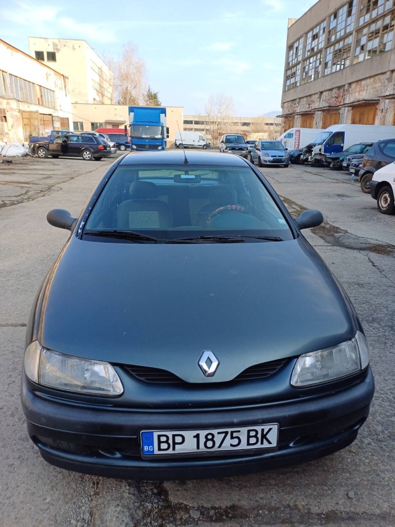 Renault Laguna 1.8i gas, снимка 1 - Автомобили и джипове - 44684596