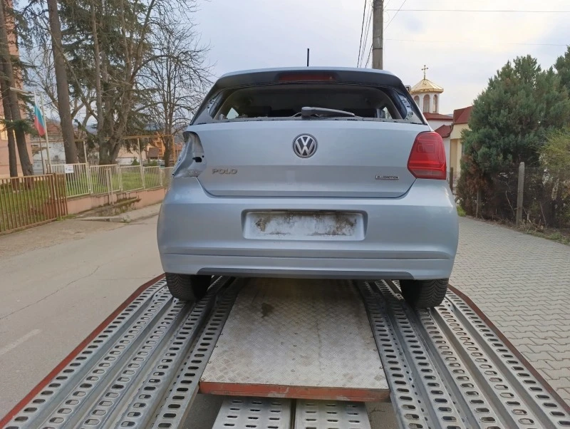 VW Polo, снимка 4 - Автомобили и джипове - 49372079