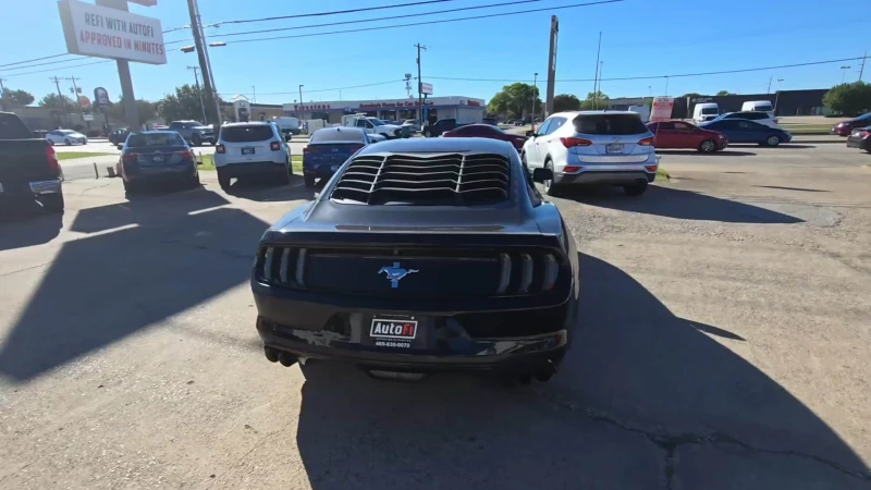 Ford Mustang Ръчка* Keyless* Камера* HID* Bluetooth, снимка 4 - Автомобили и джипове - 48013856