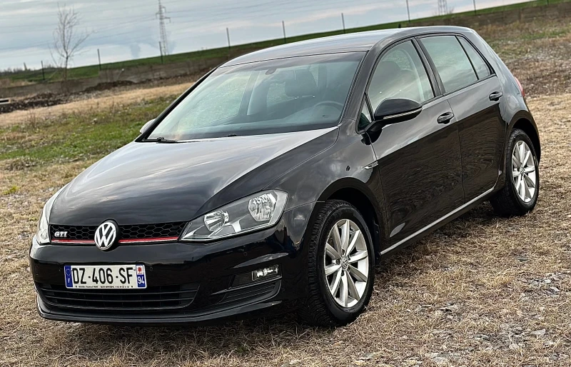 VW Golf VII 1.6TDI, снимка 1 - Автомобили и джипове - 48439907