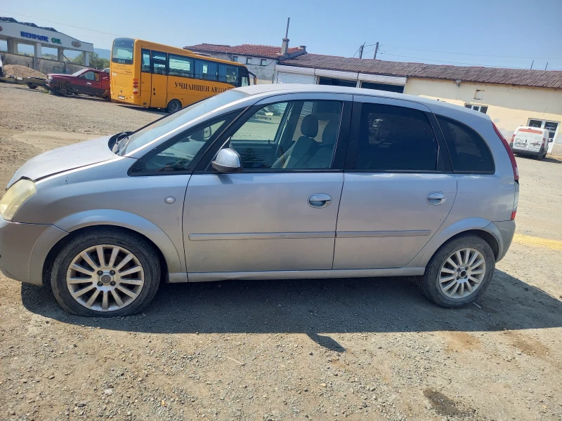 Opel Meriva 1.6 16V, снимка 3 - Автомобили и джипове - 52884738