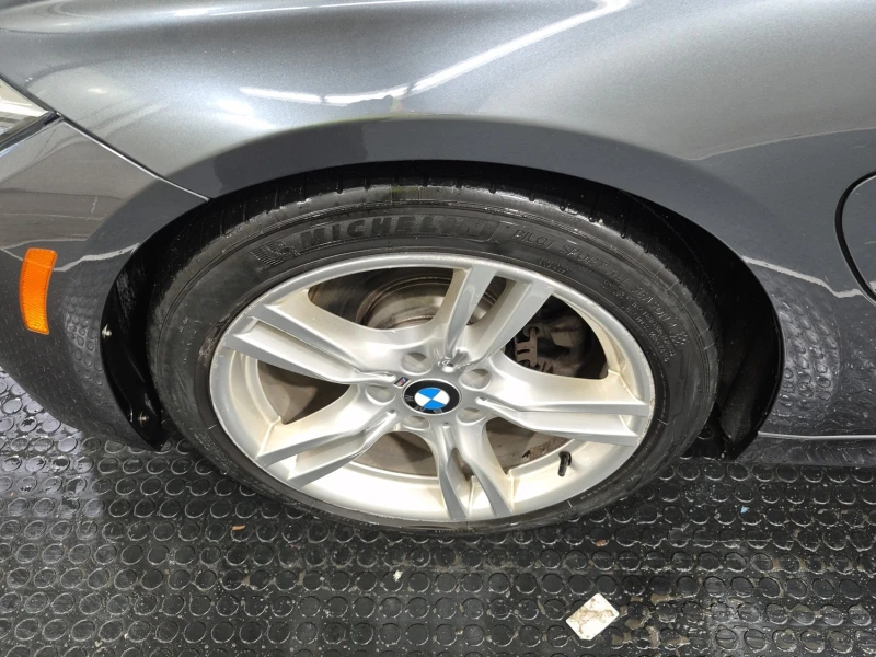 BMW 330 E HYBRID * * M PACK * * CARFAX * * АВТО КРЕДИТ * , снимка 7 - Автомобили и джипове - 52795407