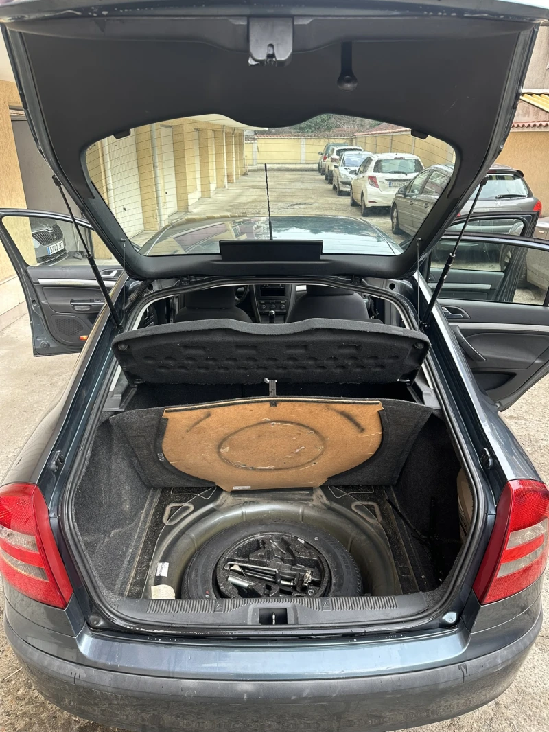 Skoda Octavia 1.9TDI, снимка 5 - Автомобили и джипове - 53226531