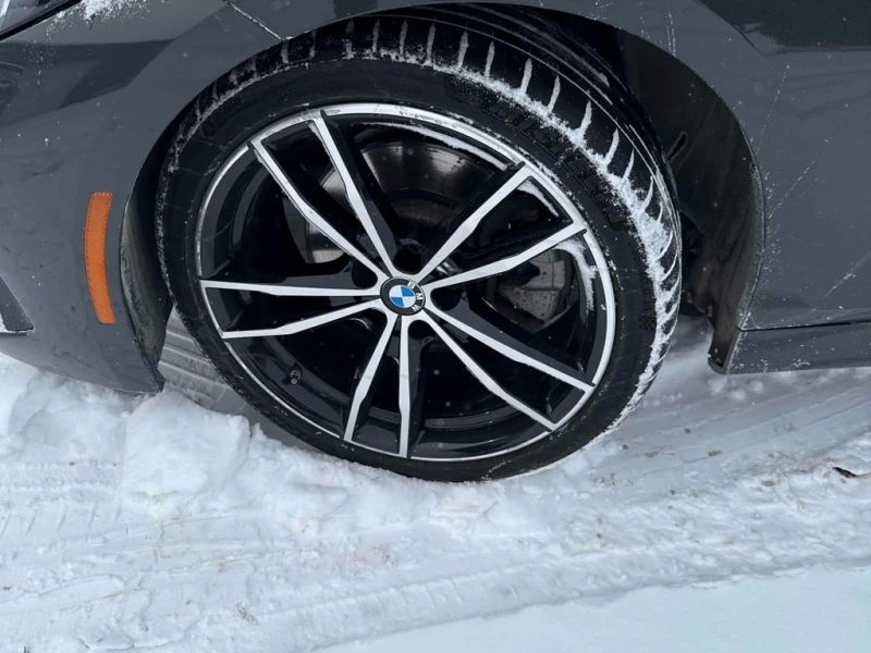 BMW 330  xDrive * CARFAX * MSPORT ПАКЕТ* ЧЕРВЕН ИНТЕРИОР, снимка 12 - Автомобили и джипове - 53397440