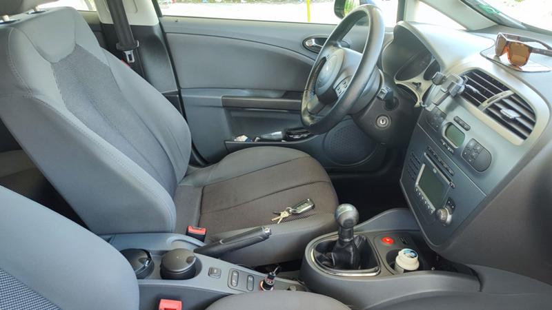 Seat Leon 1.9 TDI  105k., снимка 15 - Автомобили и джипове - 43781639