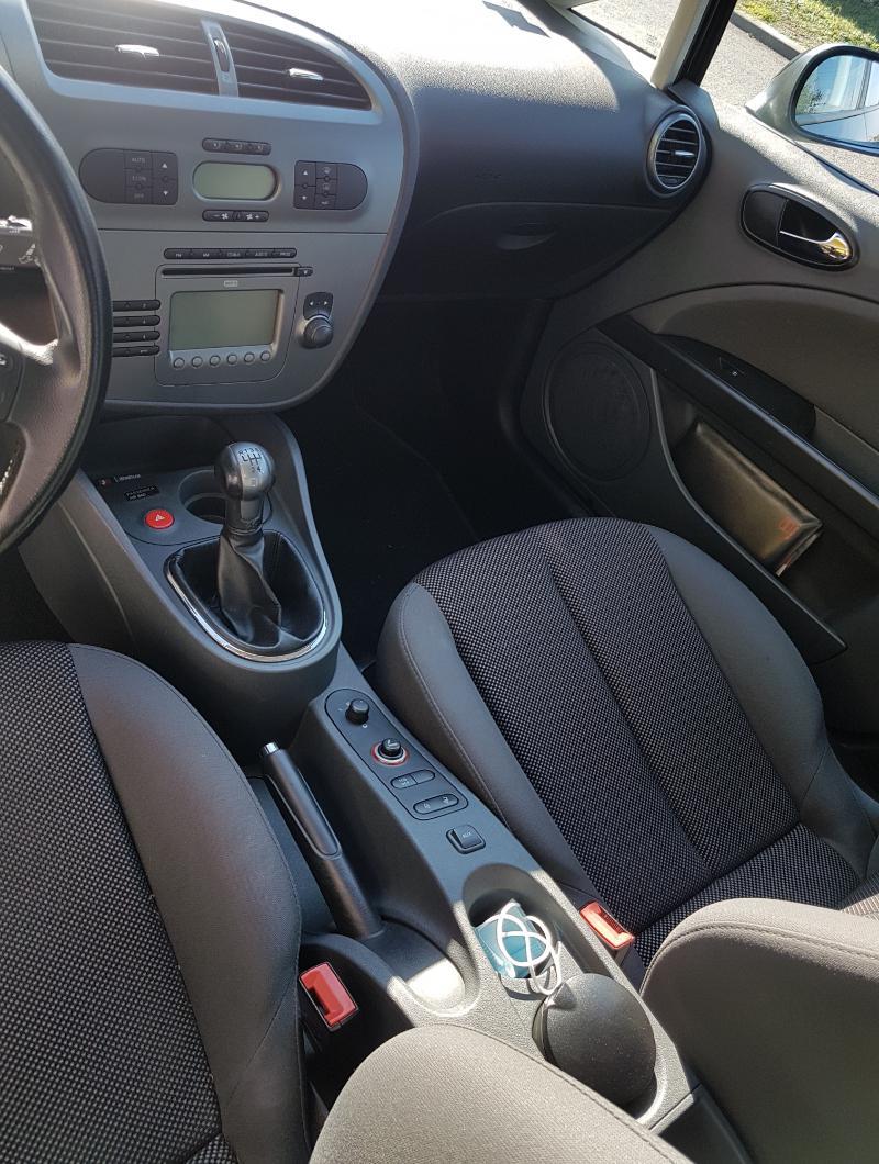 Seat Leon 1.9 TDI  105k., снимка 3 - Автомобили и джипове - 43781639