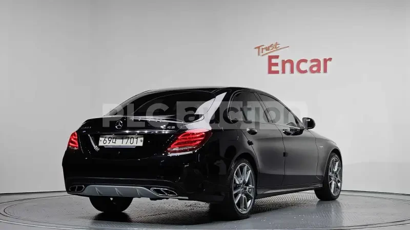 Mercedes-Benz C 43 AMG AMG* ОБДУХВАНЕ* ПОДГРЕВИ, снимка 2 - Автомобили и джипове - 54066652