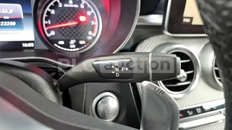 Mercedes-Benz C 43 AMG AMG* ОБДУХВАНЕ* ПОДГРЕВИ, снимка 9 - Автомобили и джипове - 54066652