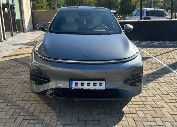 Xpeng G9 4x4!!PERFORMANCE!!ГАРАНЦИЯ 8 ГОДИНИ!!!