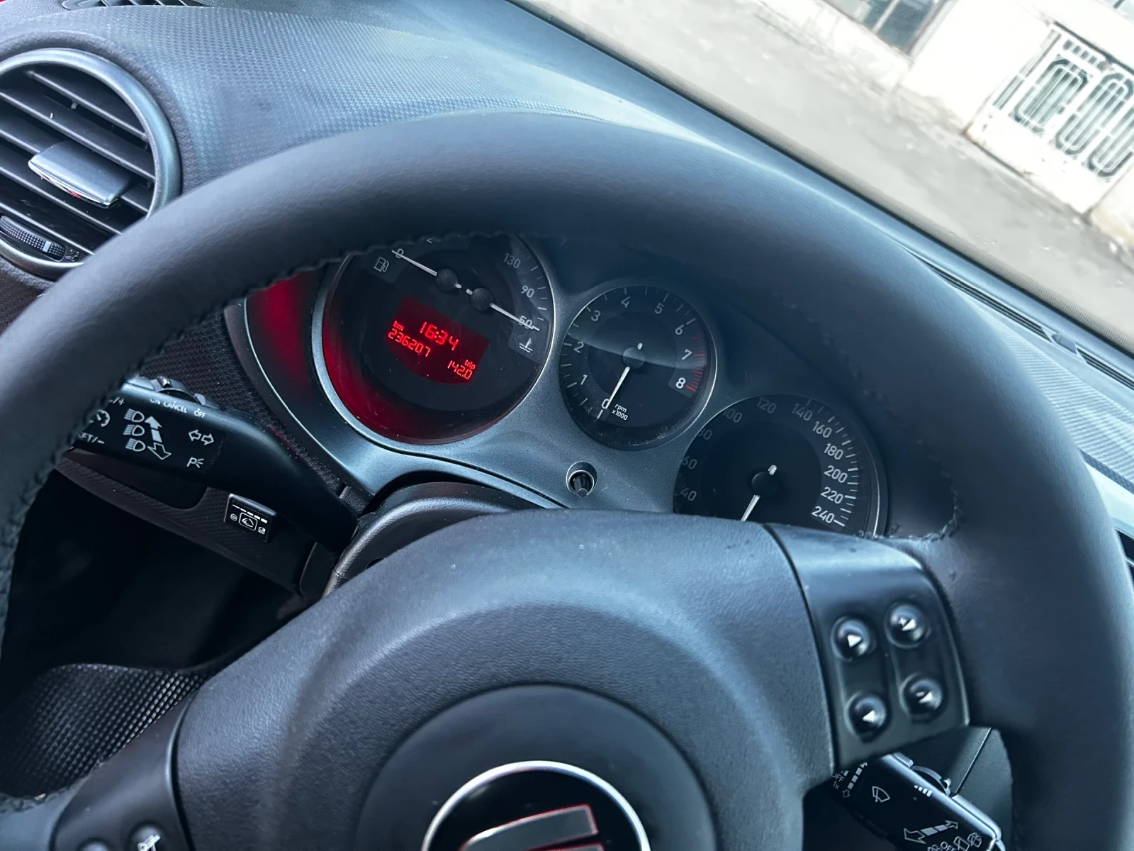 Seat Leon | Mobile.bg — изображение 11