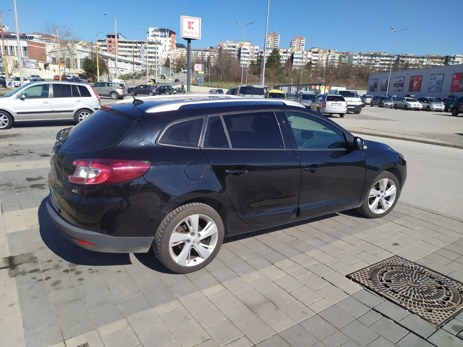 Renault Megane 1.5Dci EDC - изображение 2