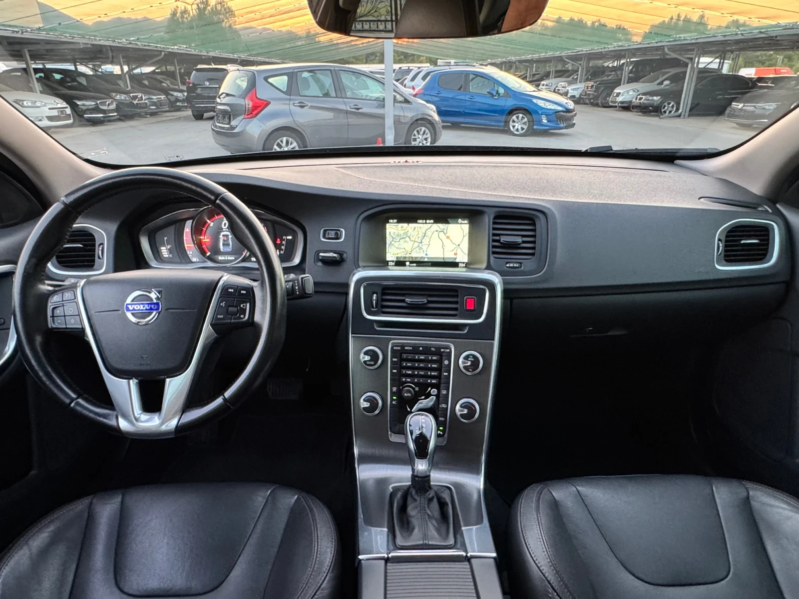 Volvo S60 2.0D4 CROSS COUNTRY - изображение 9
