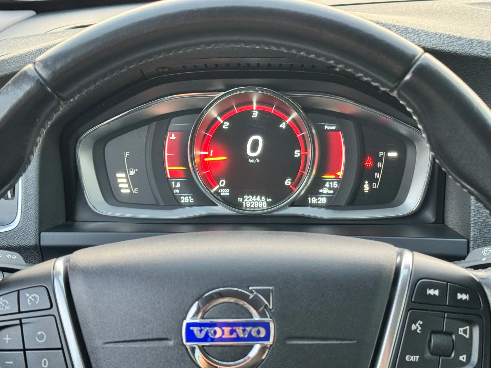 Volvo S60 2.0D4 CROSS COUNTRY - изображение 10