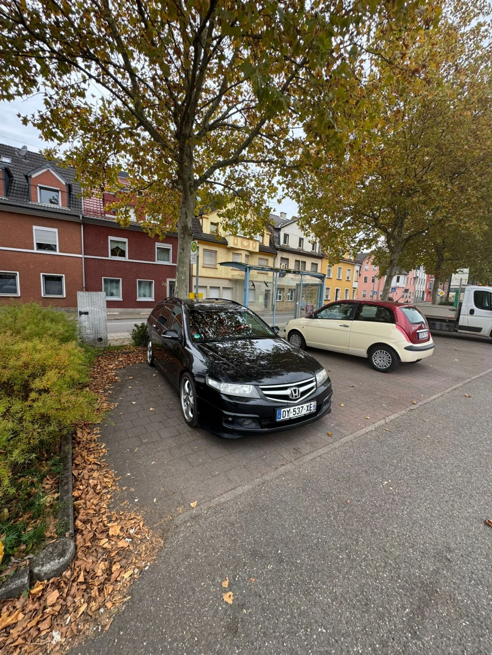 Honda Accord 2.2CTDI - изображение 2