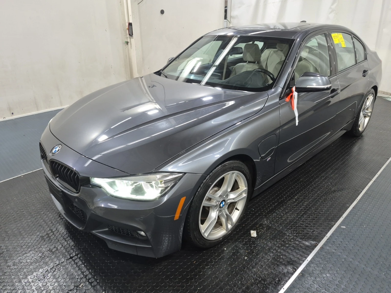 BMW 330 E HYBRID * * M PACK * * CARFAX * * ���� ������ *  | Mobile.bg � ����������� 1