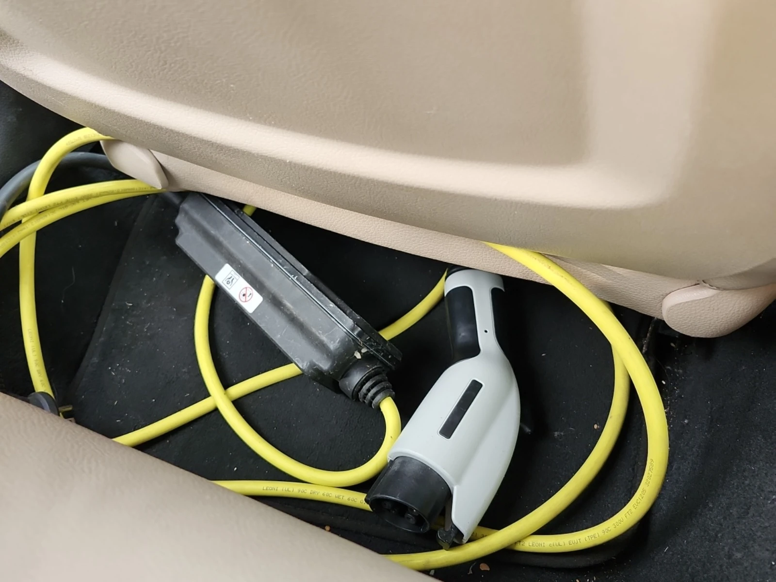 BMW 330 E HYBRID * * M PACK * * CARFAX * * ���� ������ *  | Mobile.bg � ����������� 13