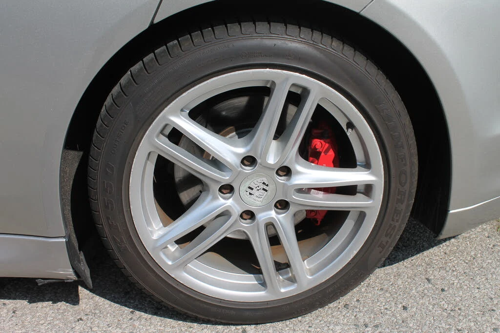 Porsche Panamera GTS* АвтоКредит* (ЦЕНА ДО БГ) - изображение 8