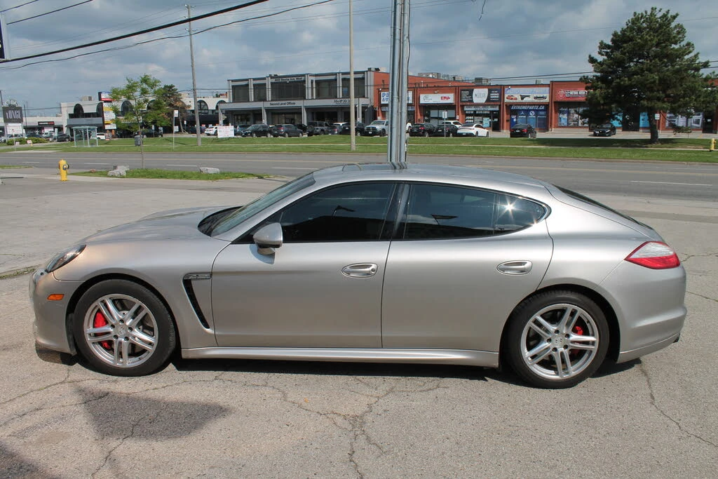 Porsche Panamera GTS* АвтоКредит* (ЦЕНА ДО БГ) - изображение 6