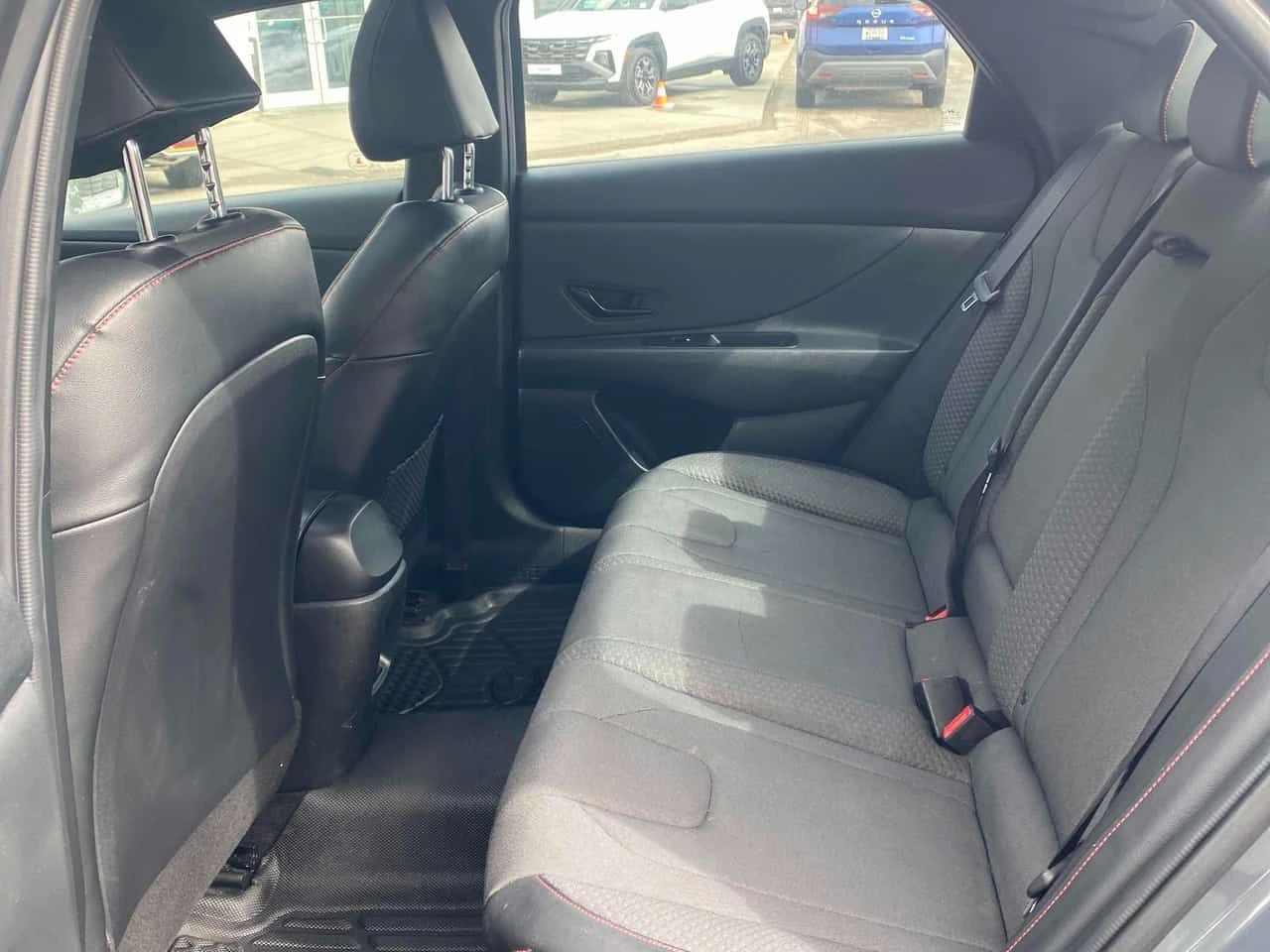 Hyundai Elantra * N Line Ultimate * 2 �����* PANO* KEYLESS* ������ | Mobile.bg � ����������� 14