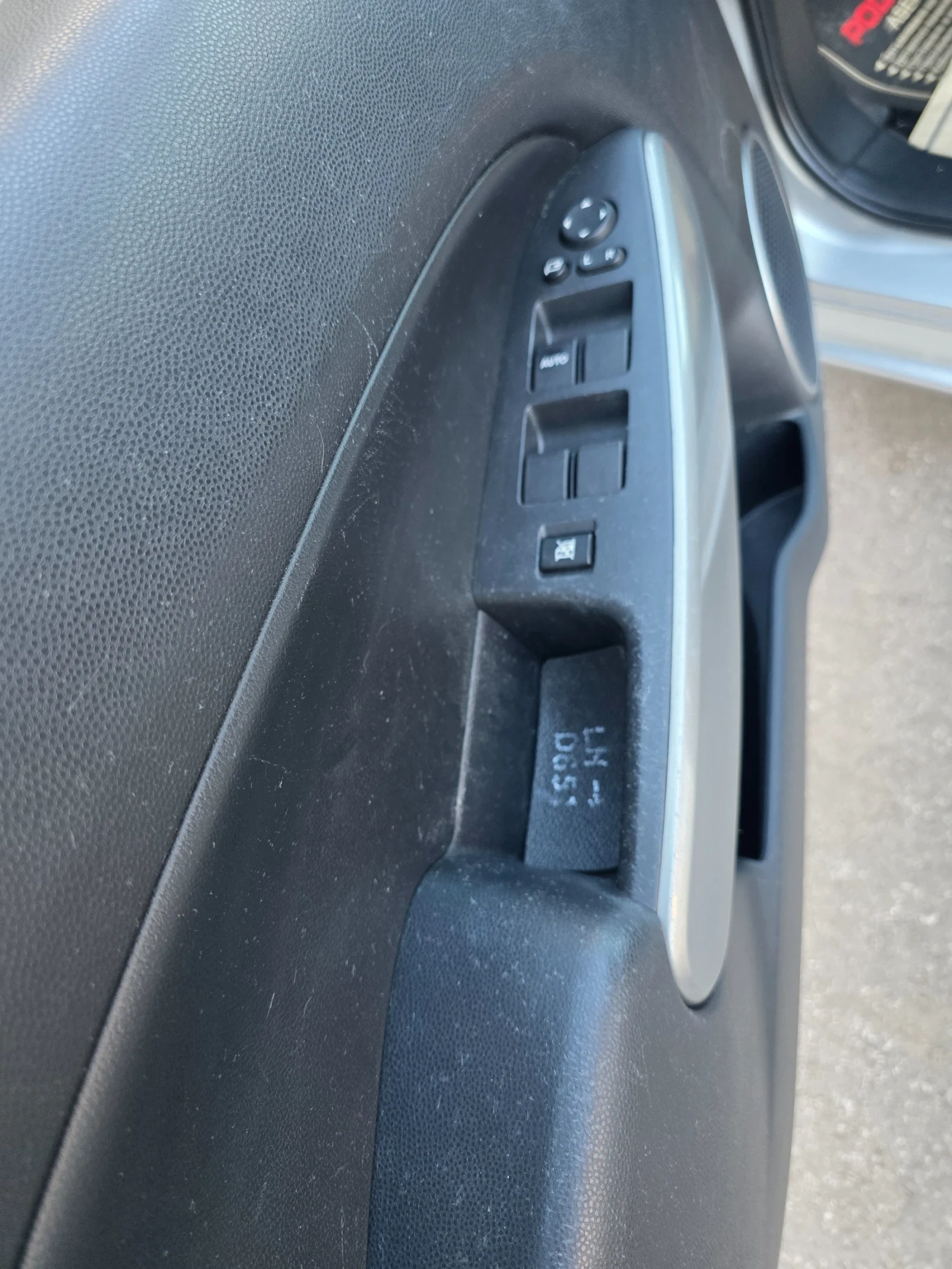 Mazda 2 1.5 103к.с., снимка 9 - Автомобили и джипове - 54146065