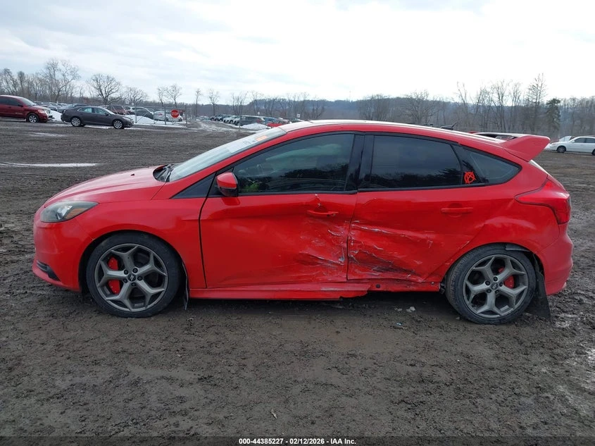 Ford Focus 2.0L I-4 DI, DOHC, VVT, TURBO, 252HP Front Wheel | Mobile.bg � ����������� 14