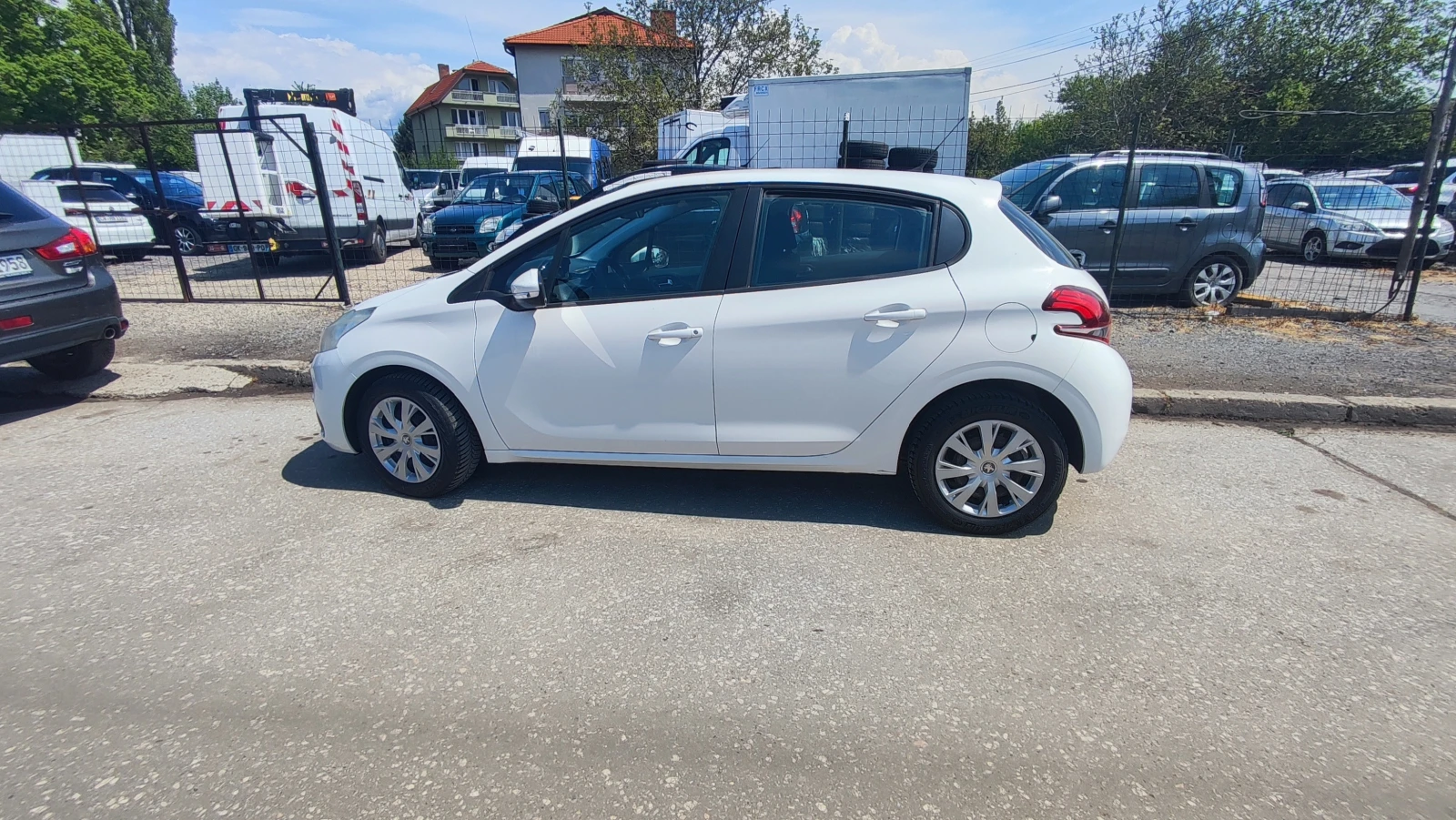 Peugeot 208 1.5 D ��������  | Mobile.bg � ����������� 4