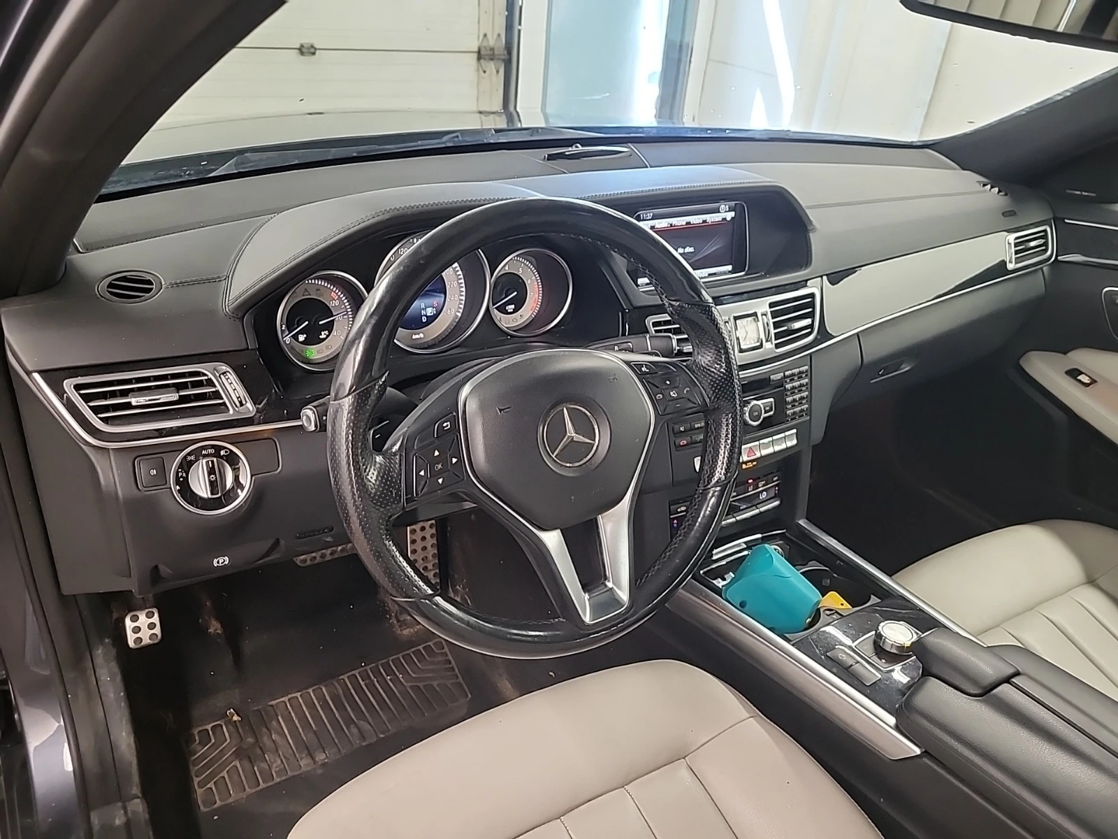 Mercedes-Benz E 400 AMG * * 4MATIC * * CARFAX * * ���� ������ * *  | Mobile.bg � ����������� 6
