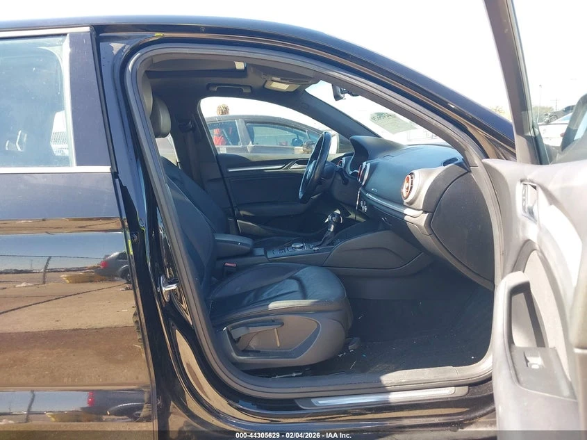 Audi A3 2l 2.0T Premium, снимка 5 - Автомобили и джипове - 54356880