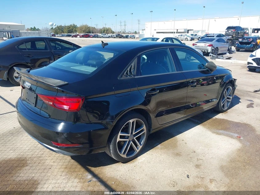 Audi A3 2l 2.0T Premium, снимка 4 - Автомобили и джипове - 54356880