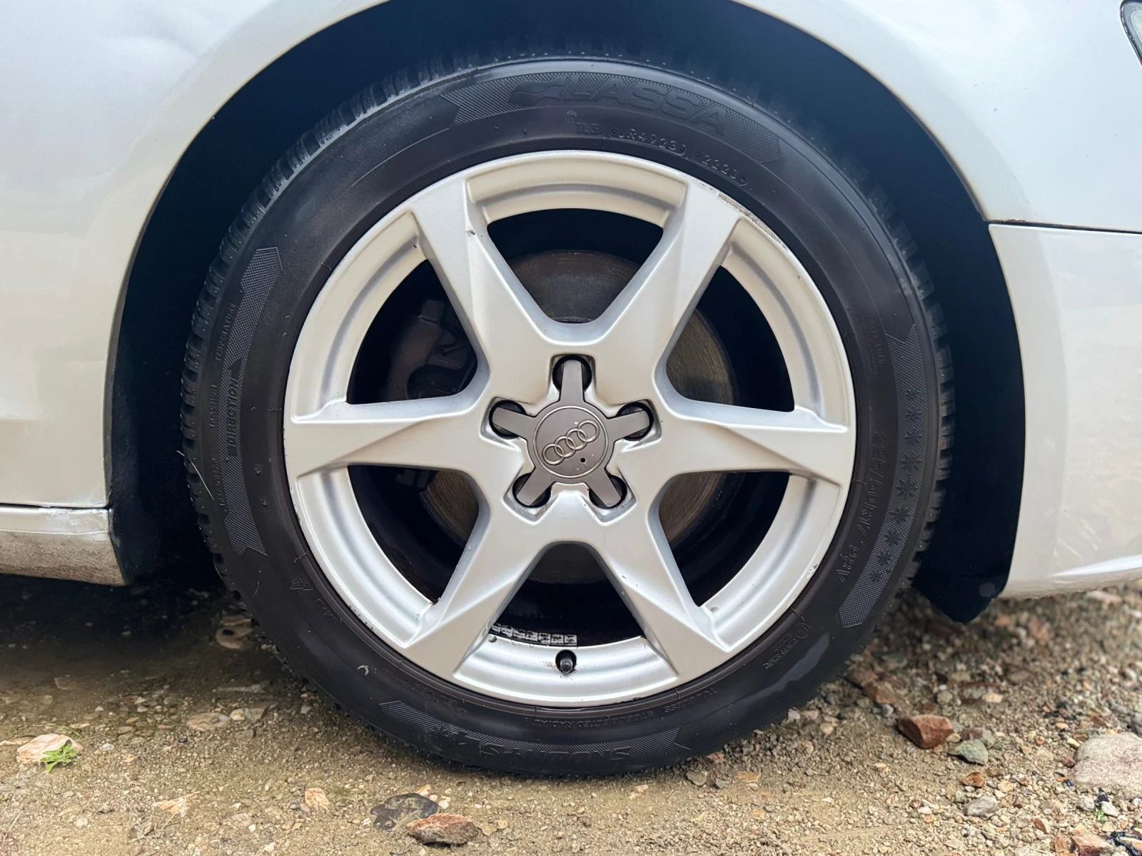 Audi A4 2.0 тди Автоматик* , снимка 11 - Автомобили и джипове - 54804429
