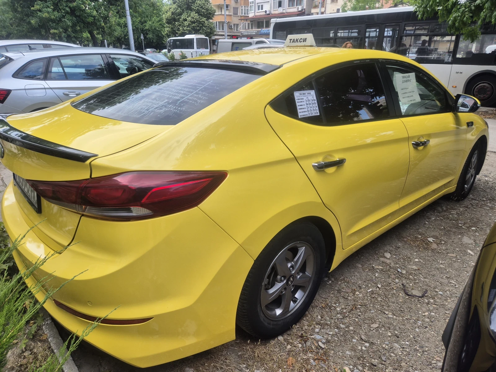 Hyundai Elantra, снимка 3 - Автомобили и джипове - 55071931