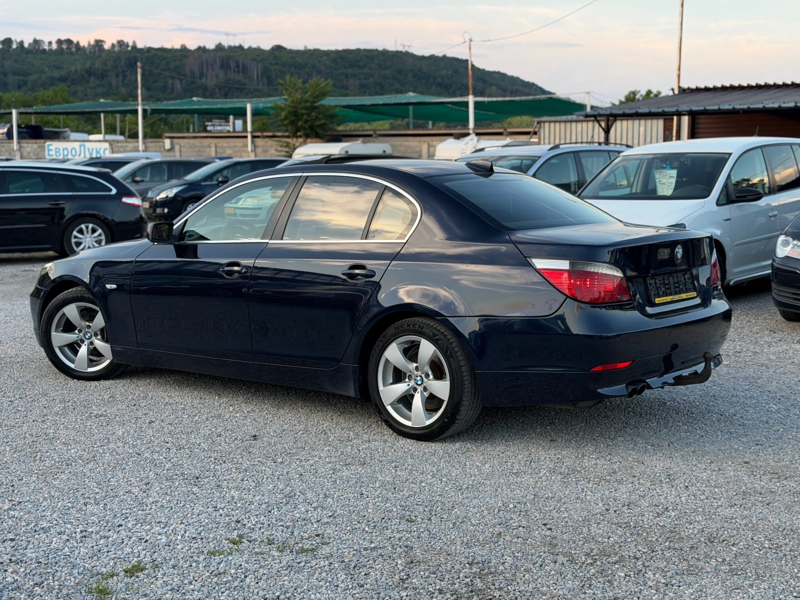 BMW 530 3.0D 218кс АВТОМАТ ОБДУХВАНЕ МАСАЖ ДИСТРОНИК FULL, снимка 8 - Автомобили и джипове - 55085280