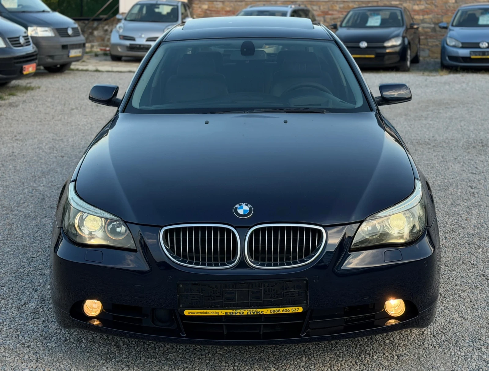 BMW 530 3.0D 218кс АВТОМАТ ОБДУХВАНЕ МАСАЖ ДИСТРОНИК FULL, снимка 2 - Автомобили и джипове - 55085280